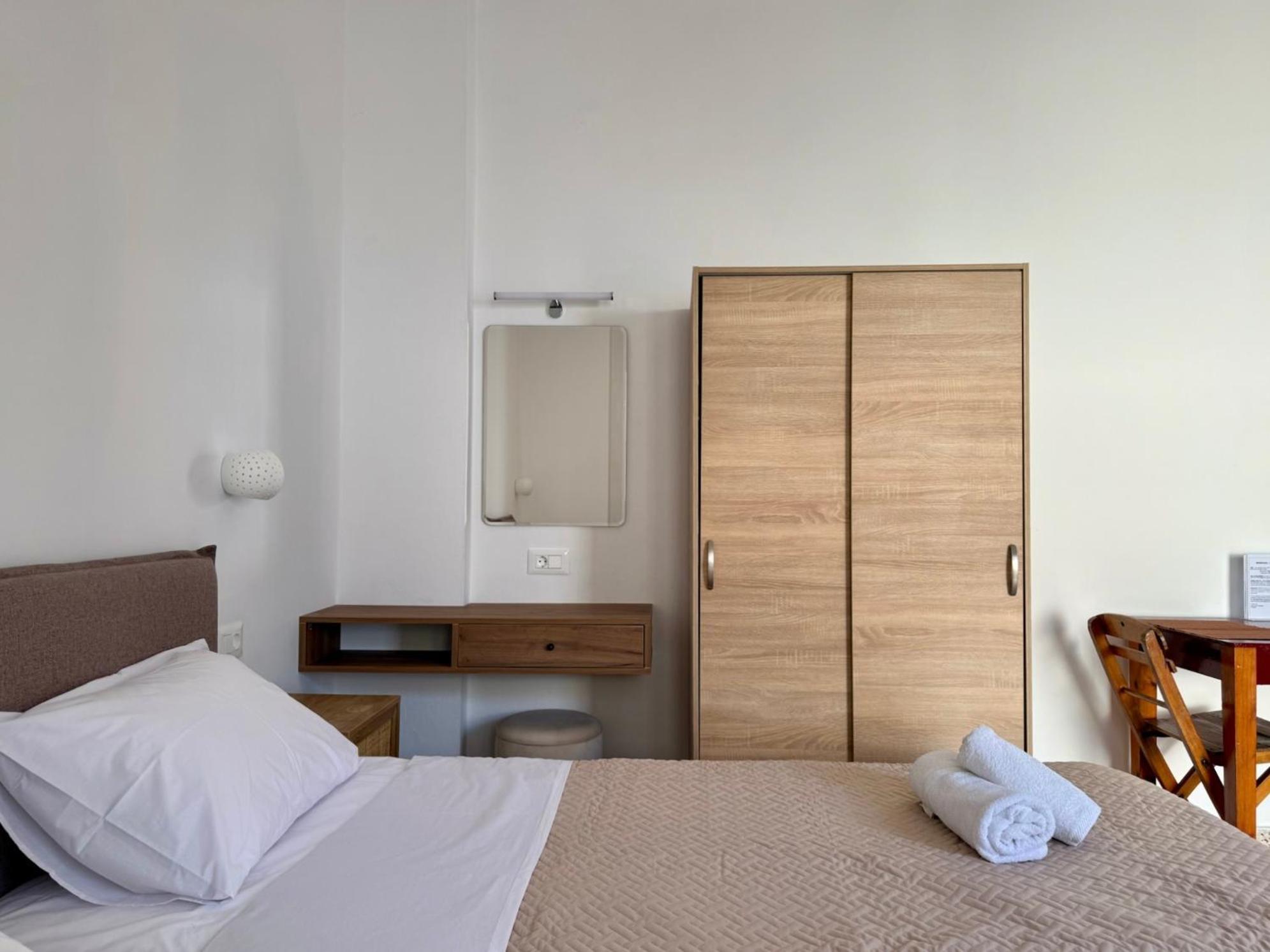 Sarris Studios & Apartments Lindos  Bagian luar foto
