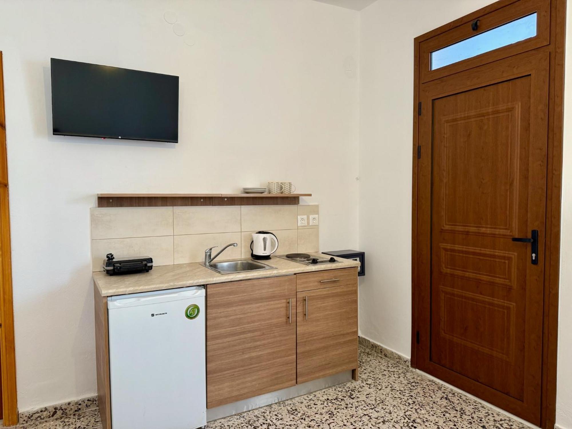 Sarris Studios & Apartments Lindos  Bagian luar foto