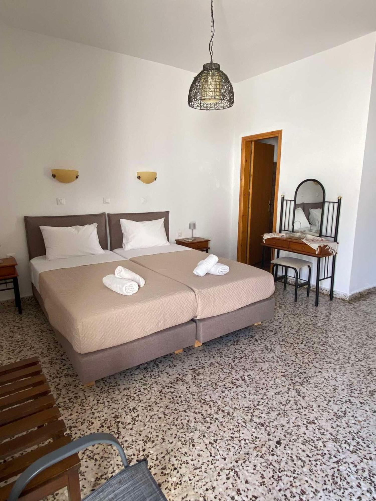 Sarris Studios & Apartments Lindos  Bagian luar foto